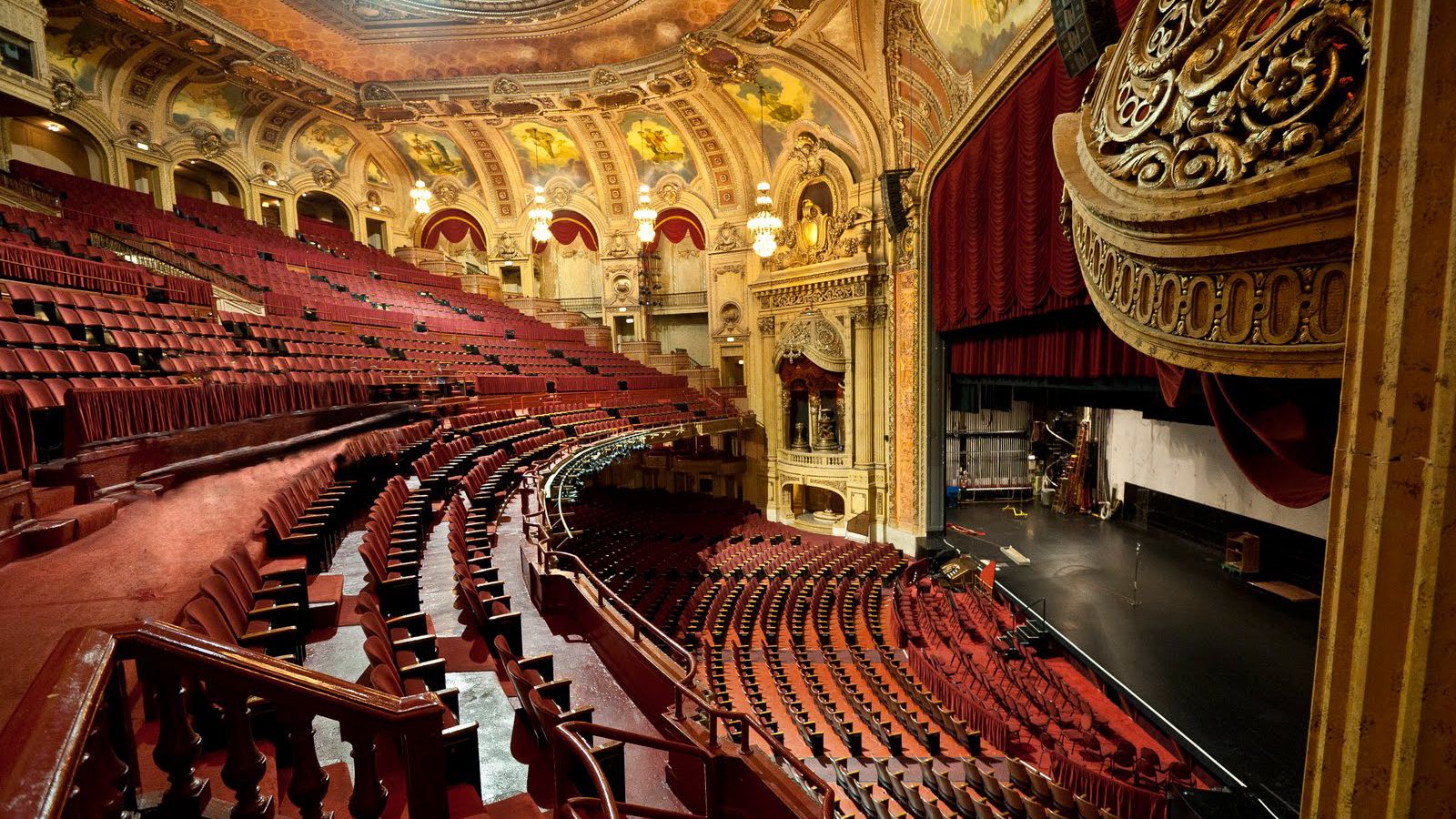 Chicago Theater tickets